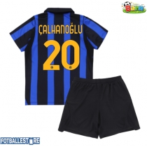 Inter Milan Hakan Calhanoglu #20 Hjemmedraktsett Barn 2026-27 Kortermet (+ Korte bukser)